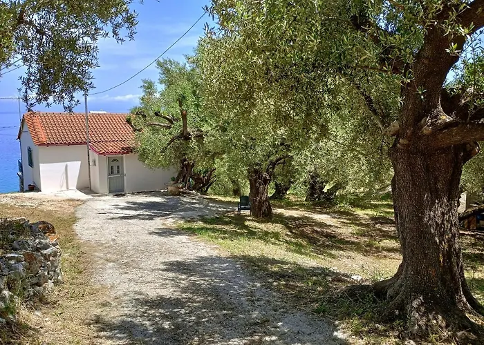 Xigia Hideaway - Panoramic Sea View House 펜션 Orthoniaí